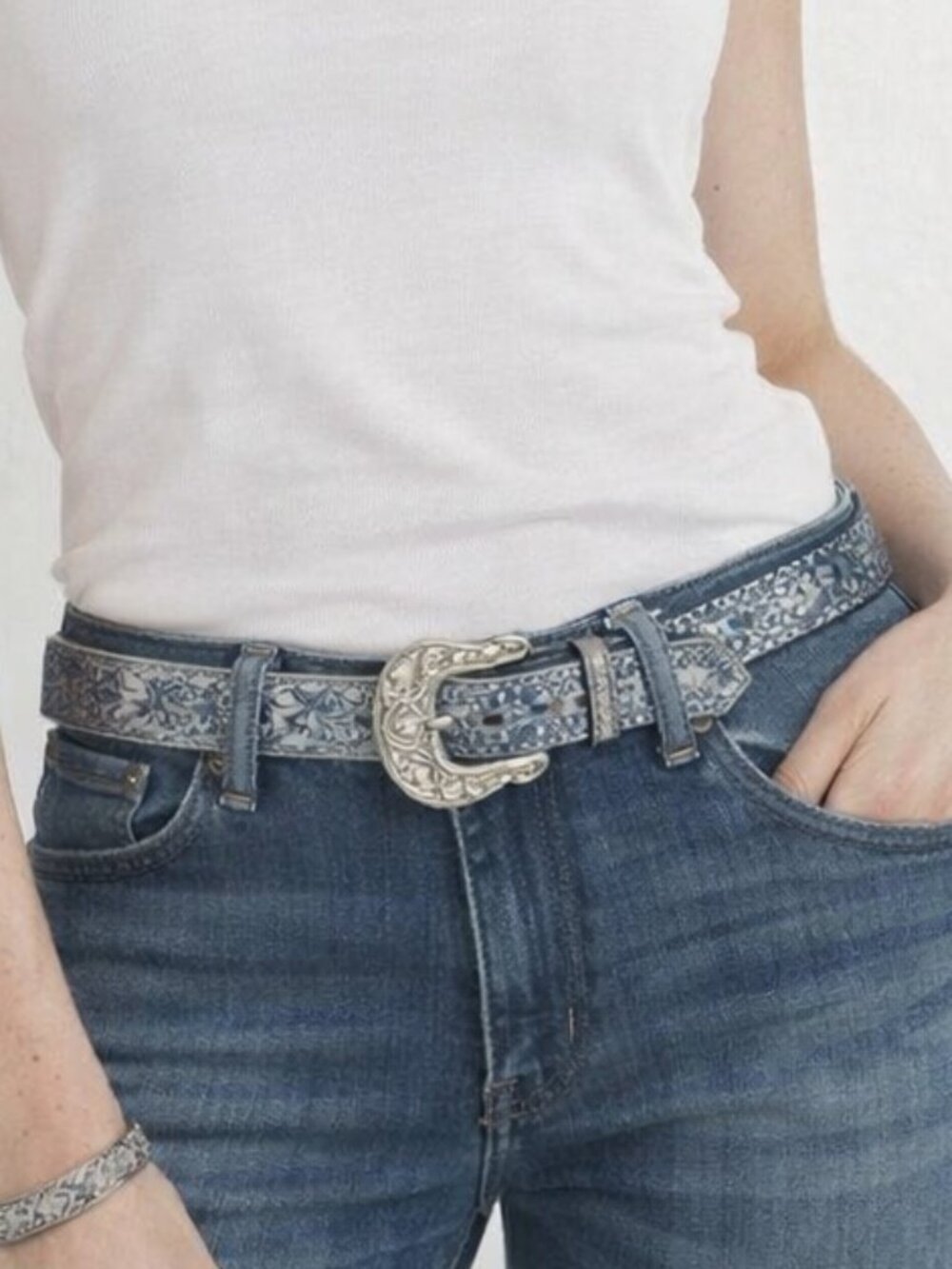 Omega Blue Leather Western Belt Silver Engraved Buckle Cowgirl Embossed Size S